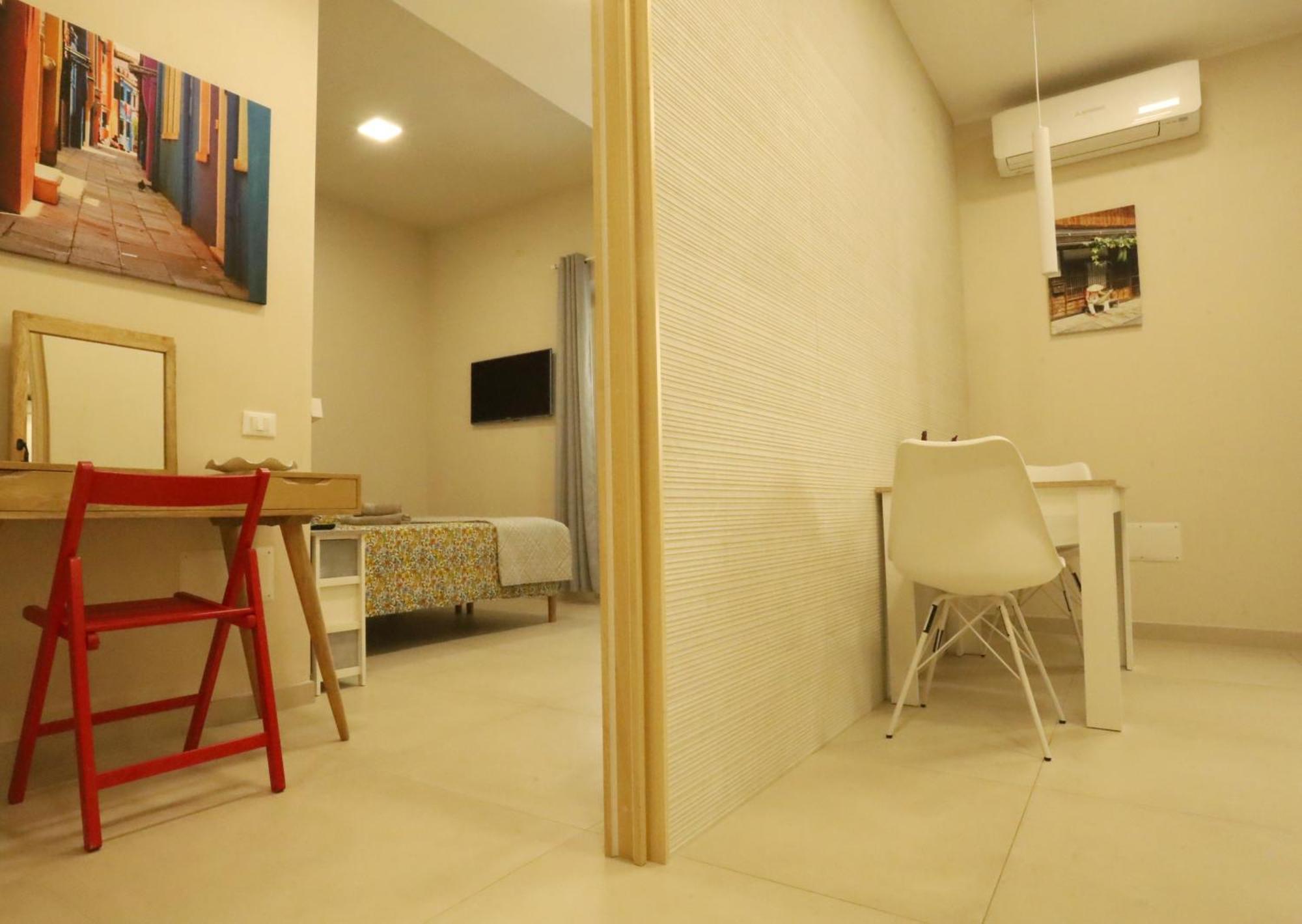 Boedo Apartments Кальярі Номер фото